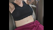 Flexible Milf with a Foot Fetish Makes it Rain in the Car