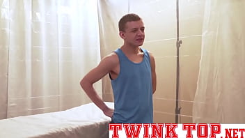 Big bear gets dicked by small twink teenage boy-TWINKTOP.NET