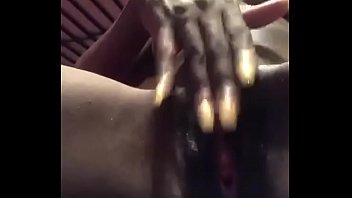 Black Girl Up Close Pussy Play