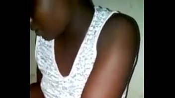 Tanzania sukuma girl shows his body