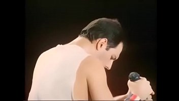 Queen - Who Wants To Live Forever - Live In Budapest 1986