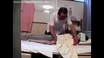 She got fuck by a massage parlor